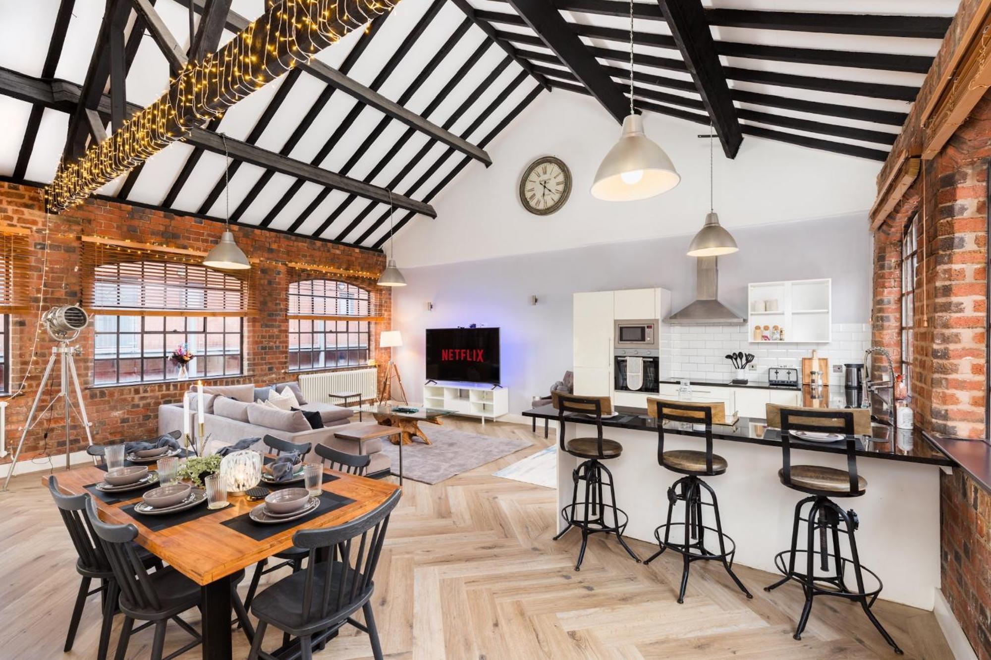 High End Luxury Townhouse In Jq, 4 Bedrooms, Flat Screen Tv In All Rooms, Free Parking, Near Birmingham City Centre Deposit Required Exteriör bild